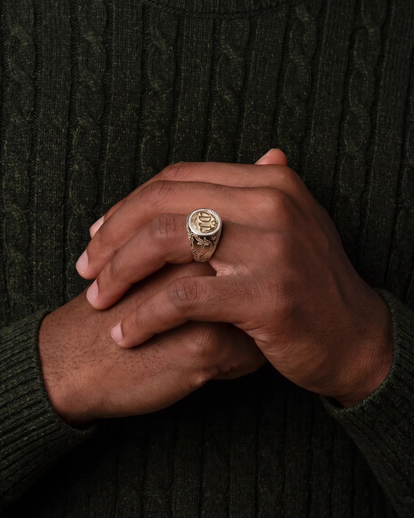 Regalia d’Oro II Signet Ring