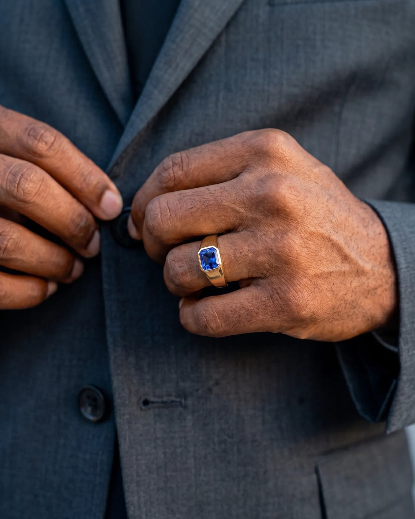 Orion Tanzanite Signet Ring
