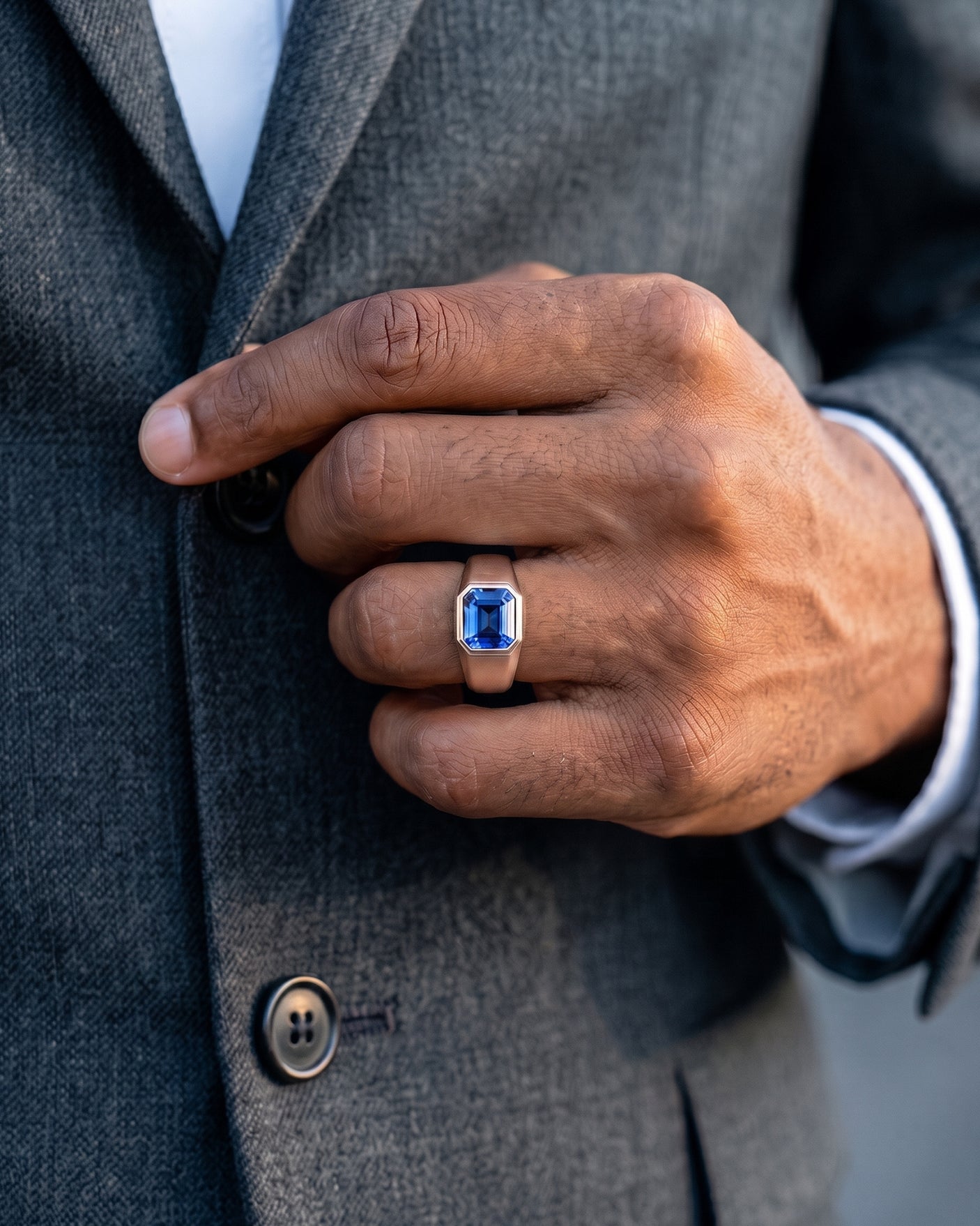 Imperium Sapphire Signet Ring
