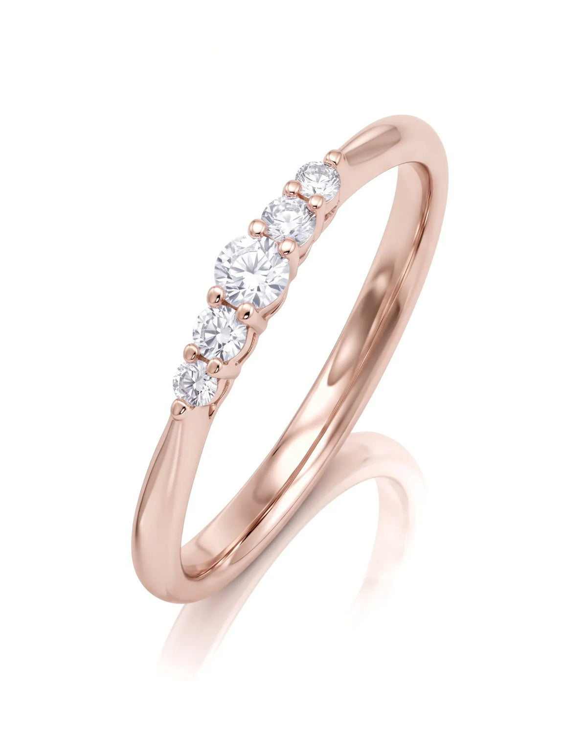 Matching wedding band set with graceful design and polished 18K rose gold finishing | SARATTI