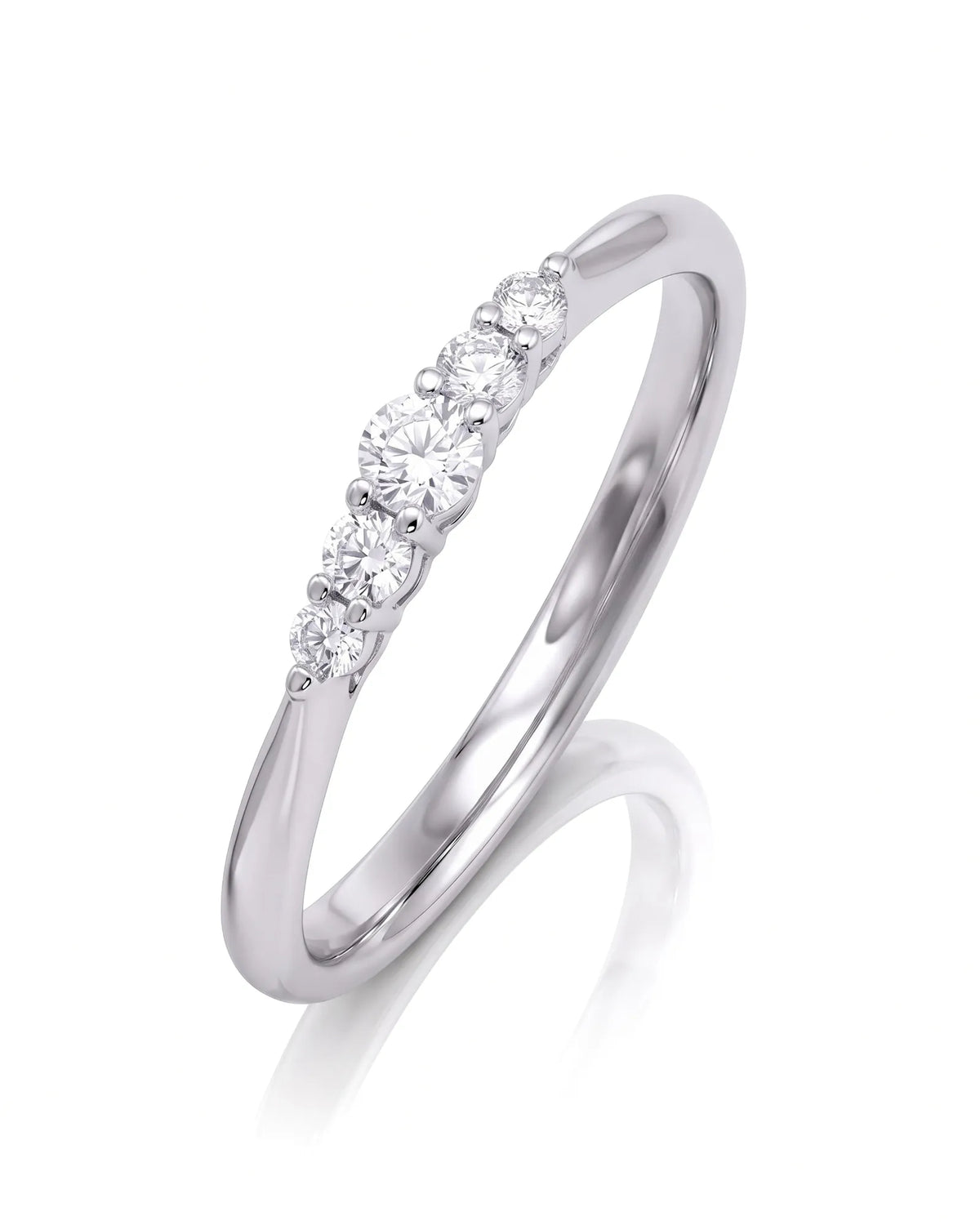 Matching wedding band set with graceful design and polished platinum finishing | SARATTI