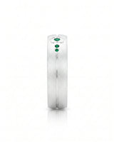 Modern emerald wide band ring in platinum | SARATTI
