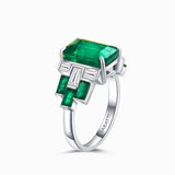 3.75 Natural Emerald Centre stone of the Héritage Picasso Emerald & Diamond Ring | Saratti