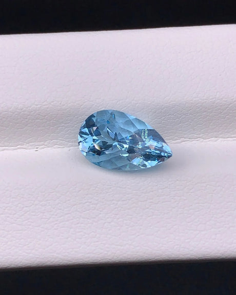 Natural Aquamarine gemstone 11.91 x 7.19 x 6.21 mm | SARATTI
