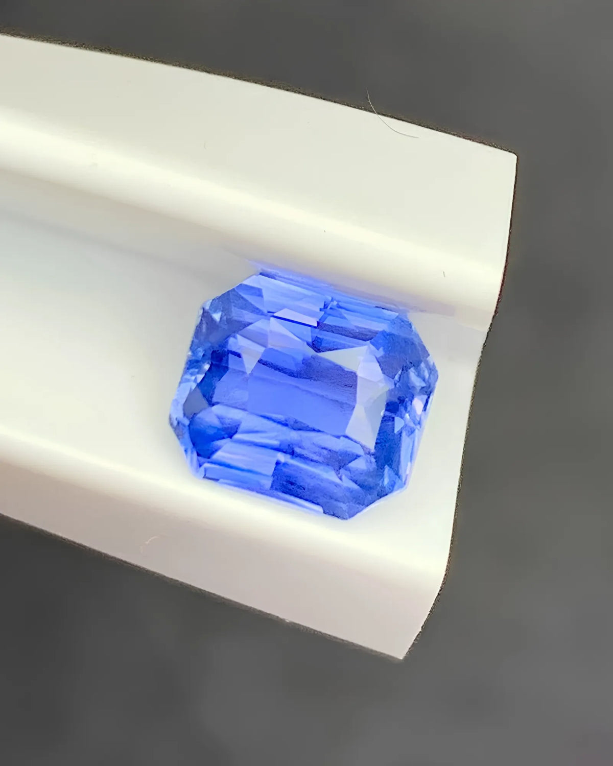 Natural Blue Sapphire measuring 6.49 × 5.59 × 4.10 mm | SARATTI