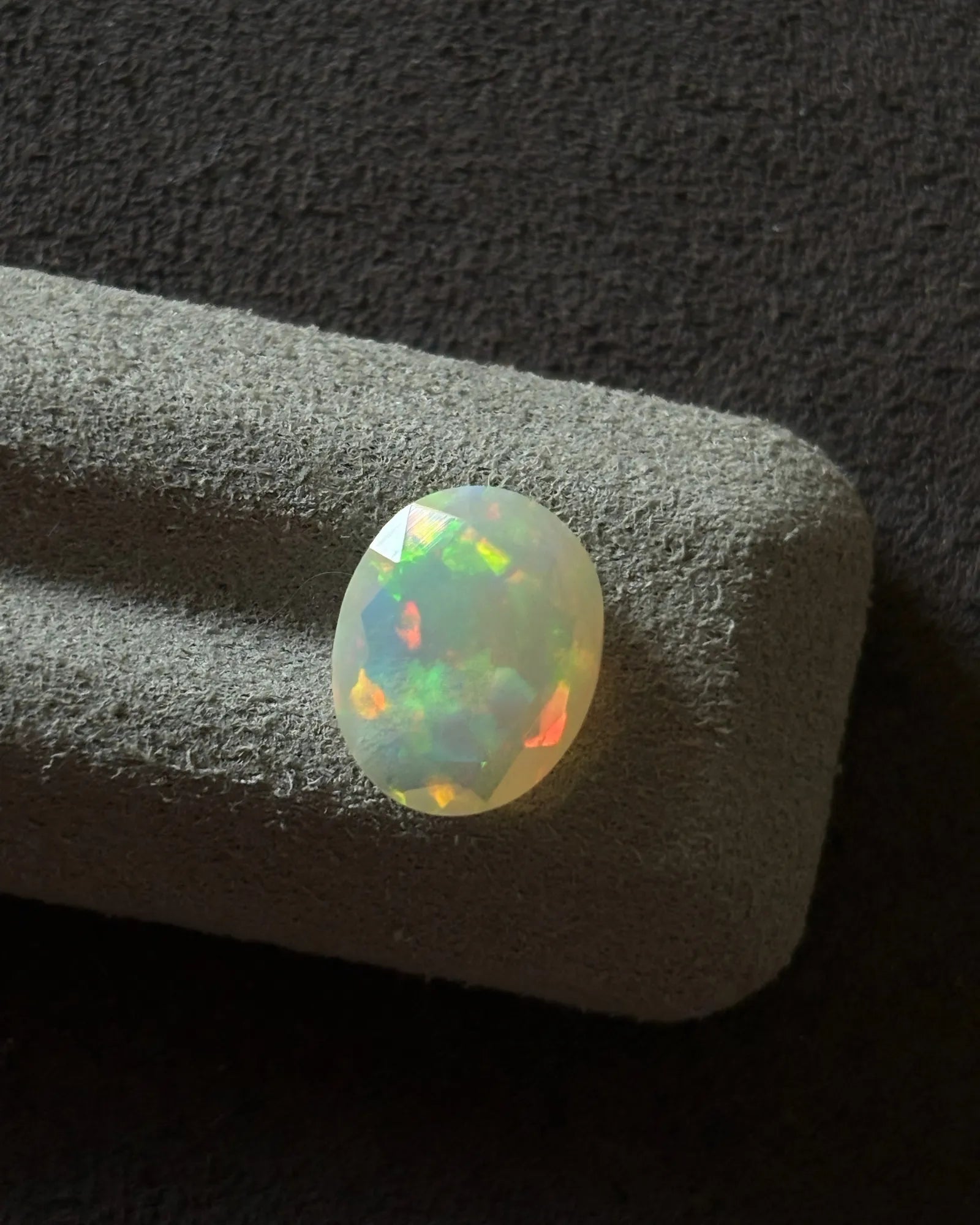 Natural Ethiopian White Opal loose gemstone display view | SARATTI