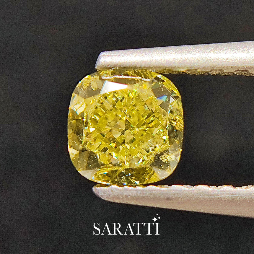 Natural Fancy Intense Yellow Diamond GIA | SARATTI  
