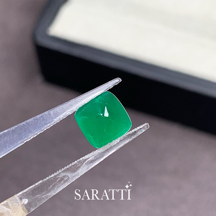Natural Muzo Green emerald cabochon smooth dome finish | SARATTI