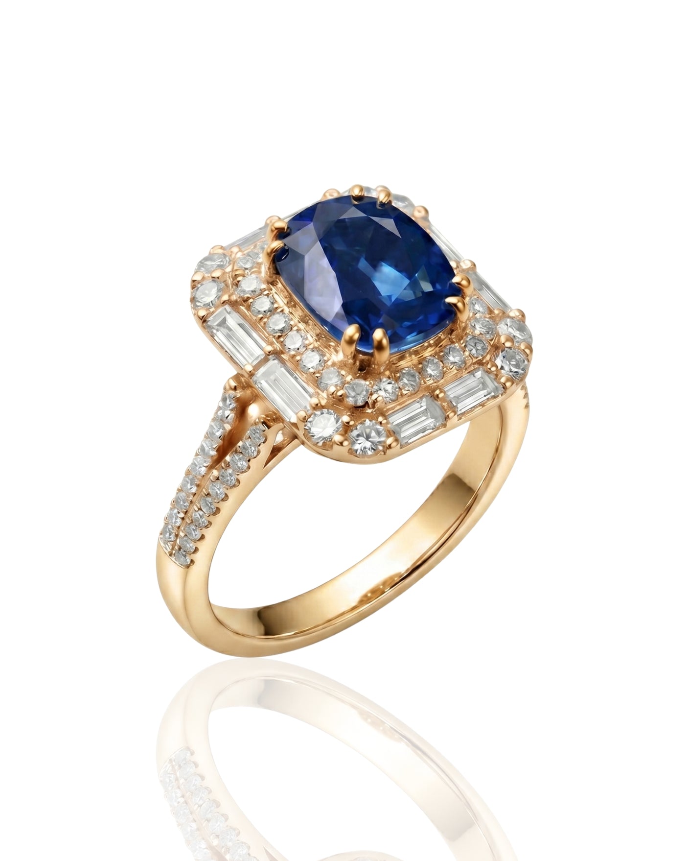 Natural blue sapphire halo ring with baguette and round diamonds in 18K Yellow Gold | SARATTI