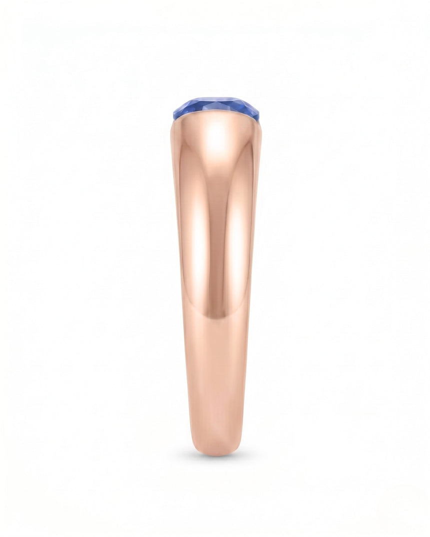Natural blue sapphire solitaire ring with architectural cushion cut design in 18K rose gold | SARATTI