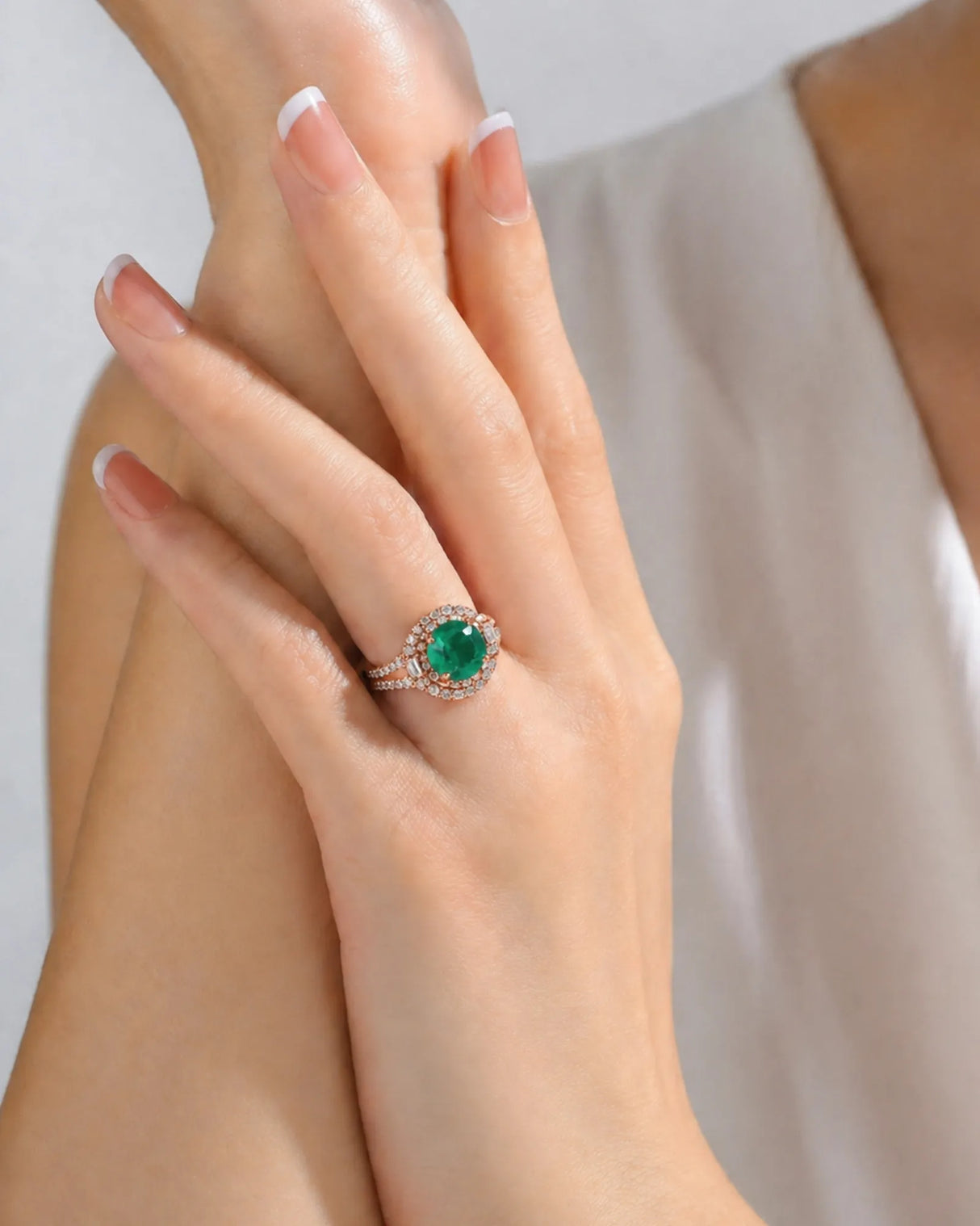 Natural emerald and diamond split shank statement ring in rose gold | SARATTI