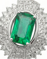 Natural emerald and round diamond vintage inspired ring in Platinum | SARATTI