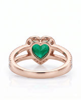 Natural emerald diamond halo ring in 18K rose gold | SARATTI
