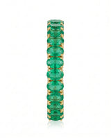 Natural emerald full band ring in 18K yellow gold | SARATTI
