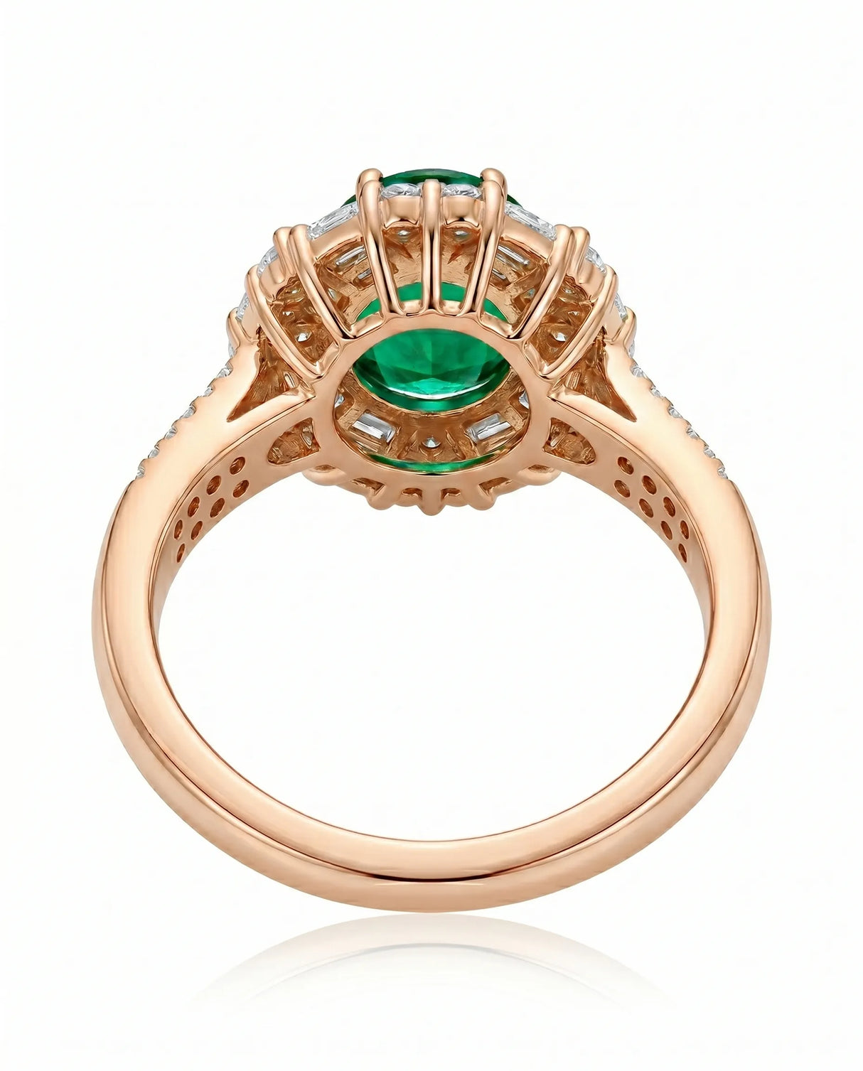Natural emerald halo ring in 18K rose gold | SARATTI
