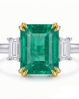 Natural emerald ring with baguette diamonds in 18K White Gold | SARATTI