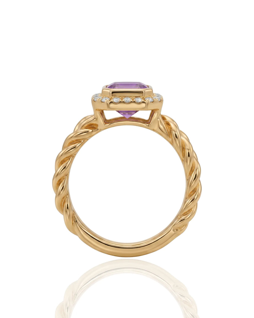 Natural purple sapphire statement ring with diamond halo in 18K Yellow Gold | SARATTI