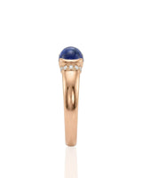 Natural royal blue sapphire ring with round diamond details in 18K rose gold | SARATTI