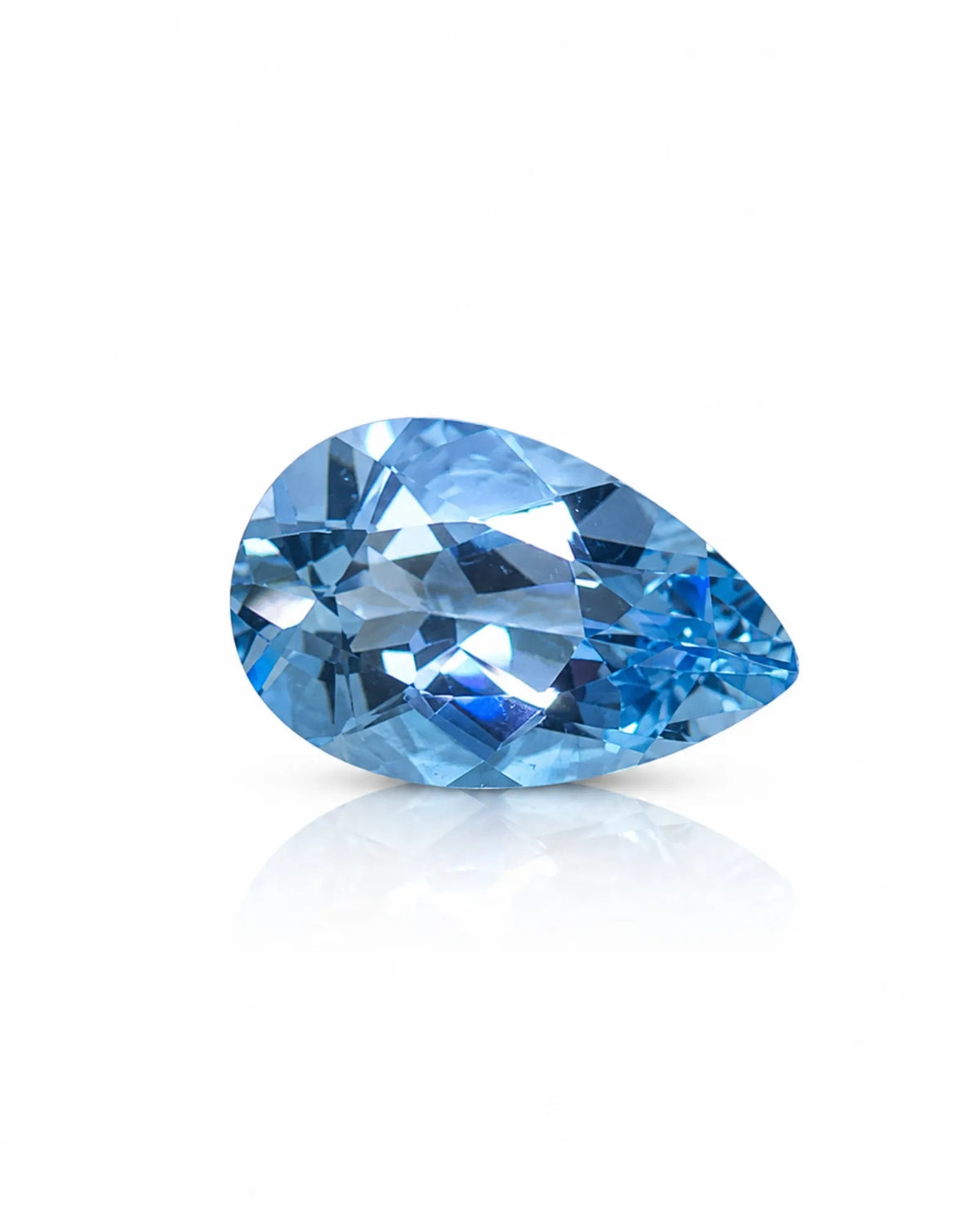 Natural vivid blue pear-shaped Aquamarine loose gemstone | SARATTI