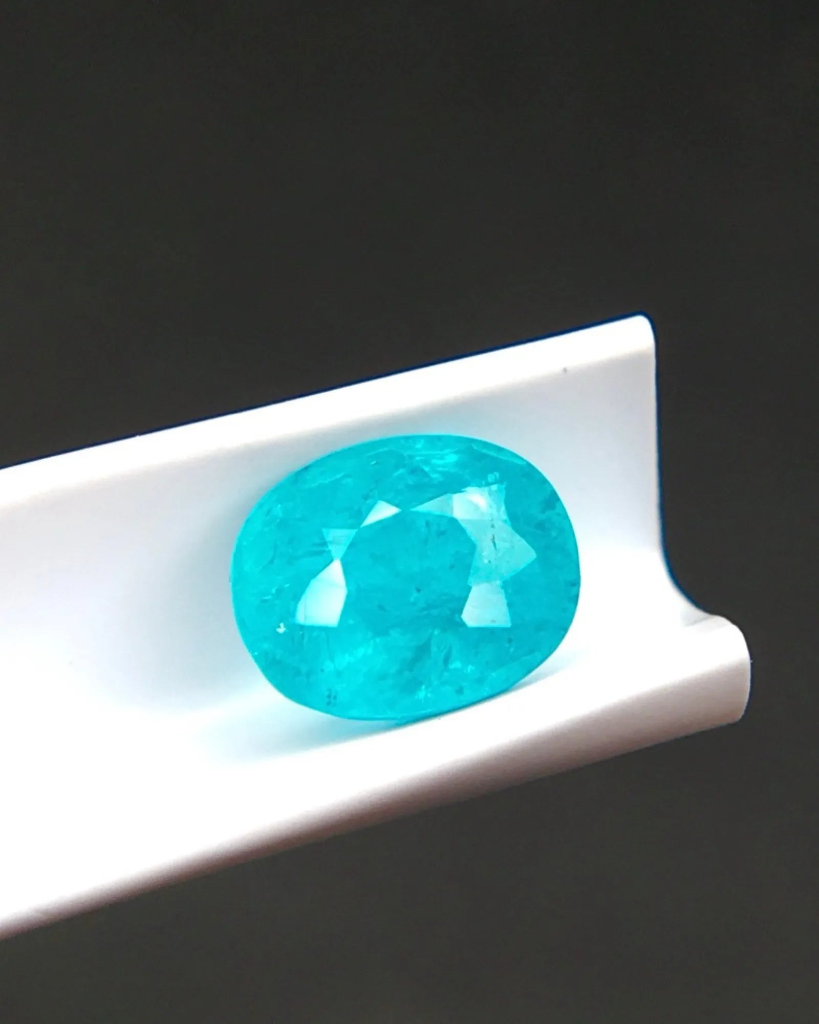 Neon Blue Brazilian Paraiba Tourmaline oval alternate angle | SARATTI