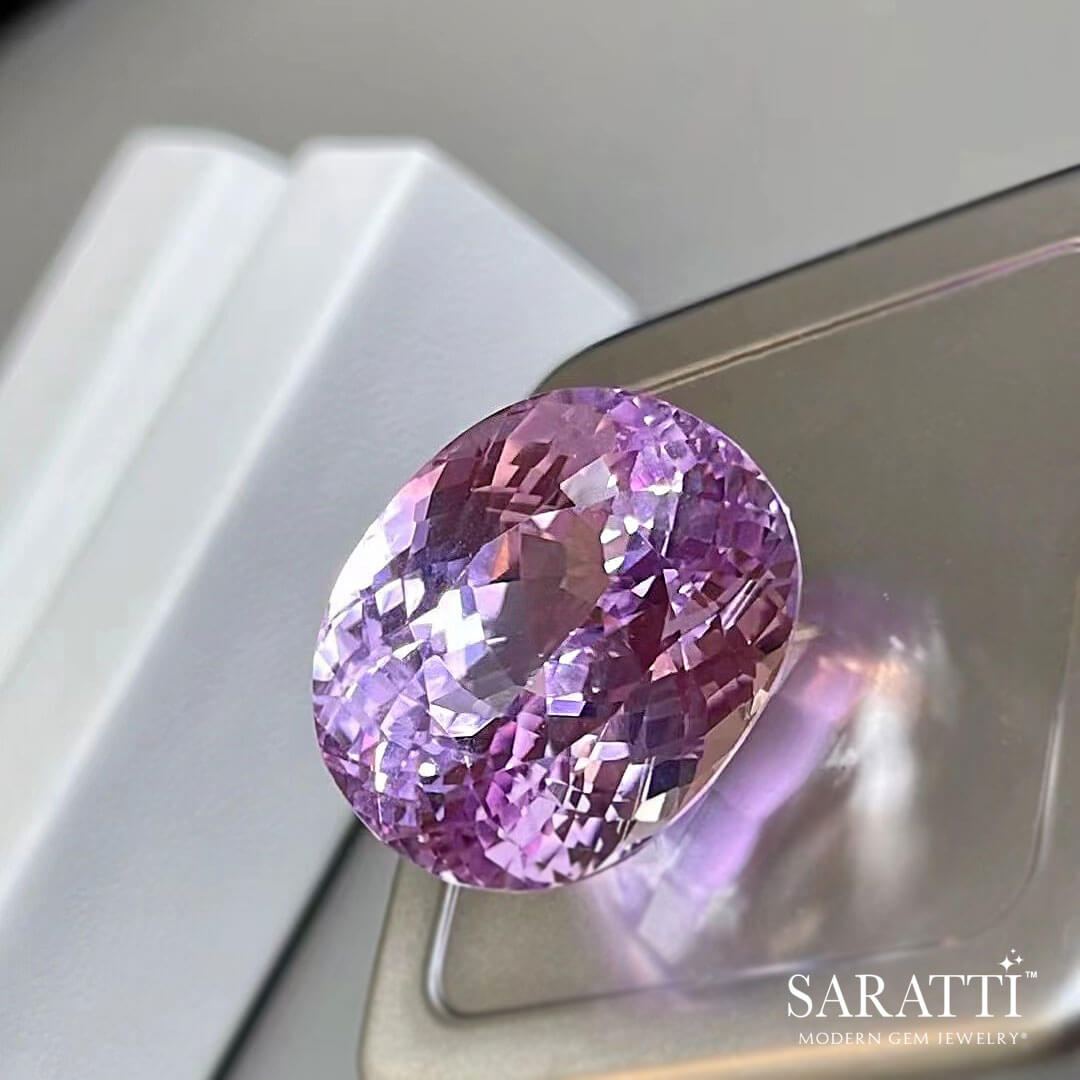 35.88 carats Oval Kunzite Precious Purple Stone | Saratti