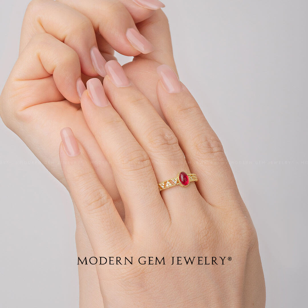 Exquisite Vintage Ruby and Diamond Jewelry | Modern Gem Jewelry | Saratti