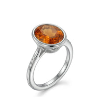 VANTA LOTUS – Imperial Topaz Bezel Setting