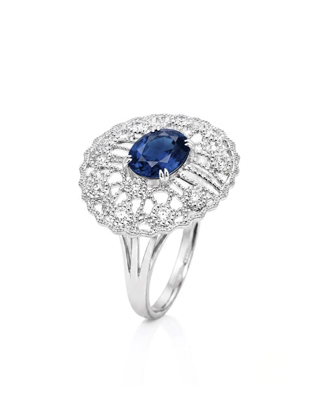 Oval blue sapphire ring with antique filigree diamond accents in 18K white gold | SARATTI