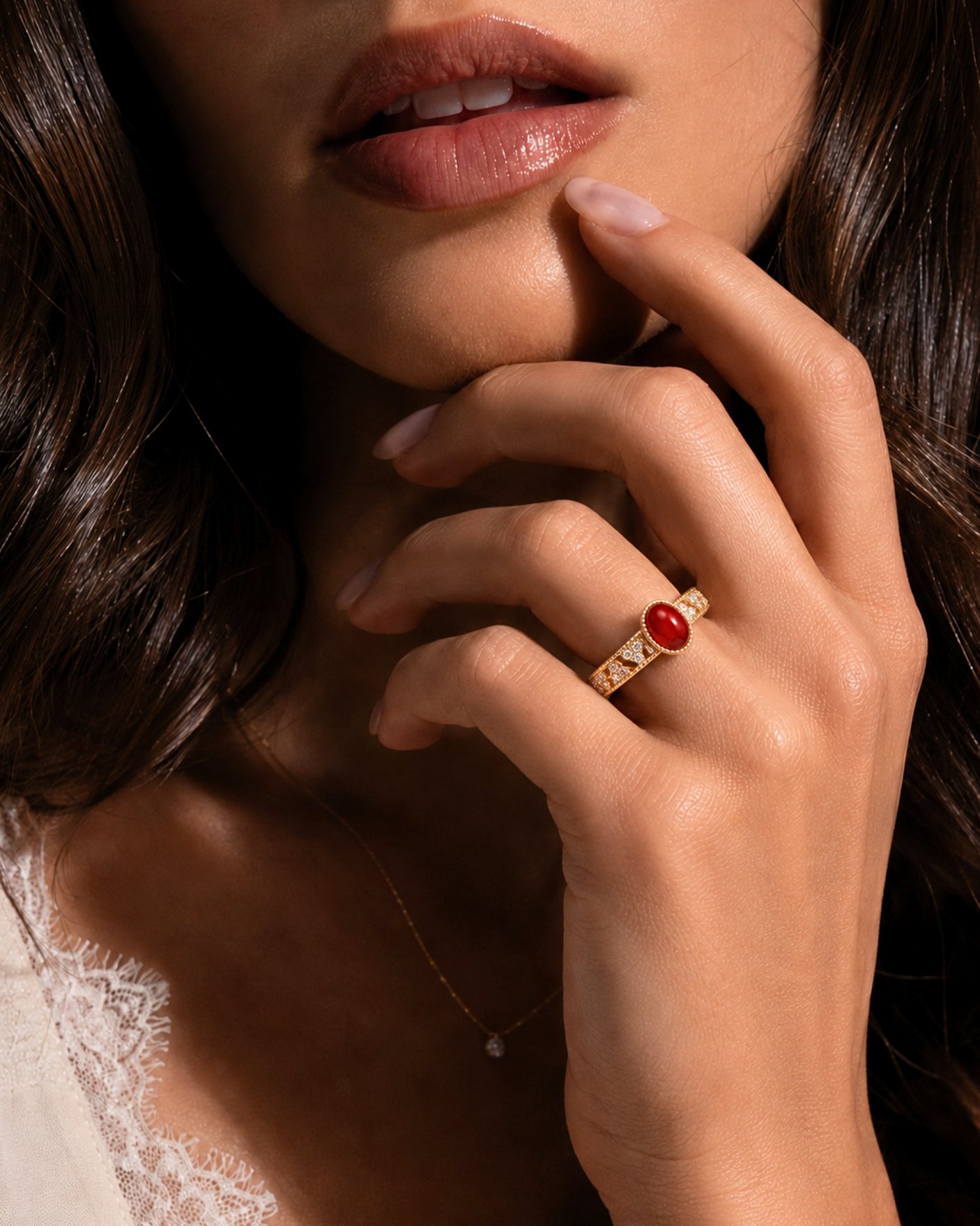 Oval cabochon natural ruby ring with diamond band detailing in 18K Rose Gold | SARATTI