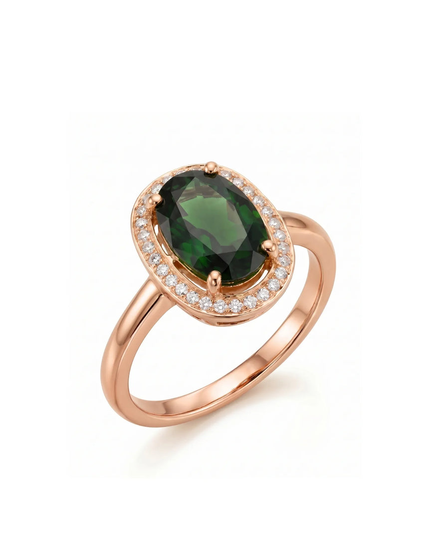 Oval green tourmaline ring with diamond halo in 18K rose gold | SARATTI