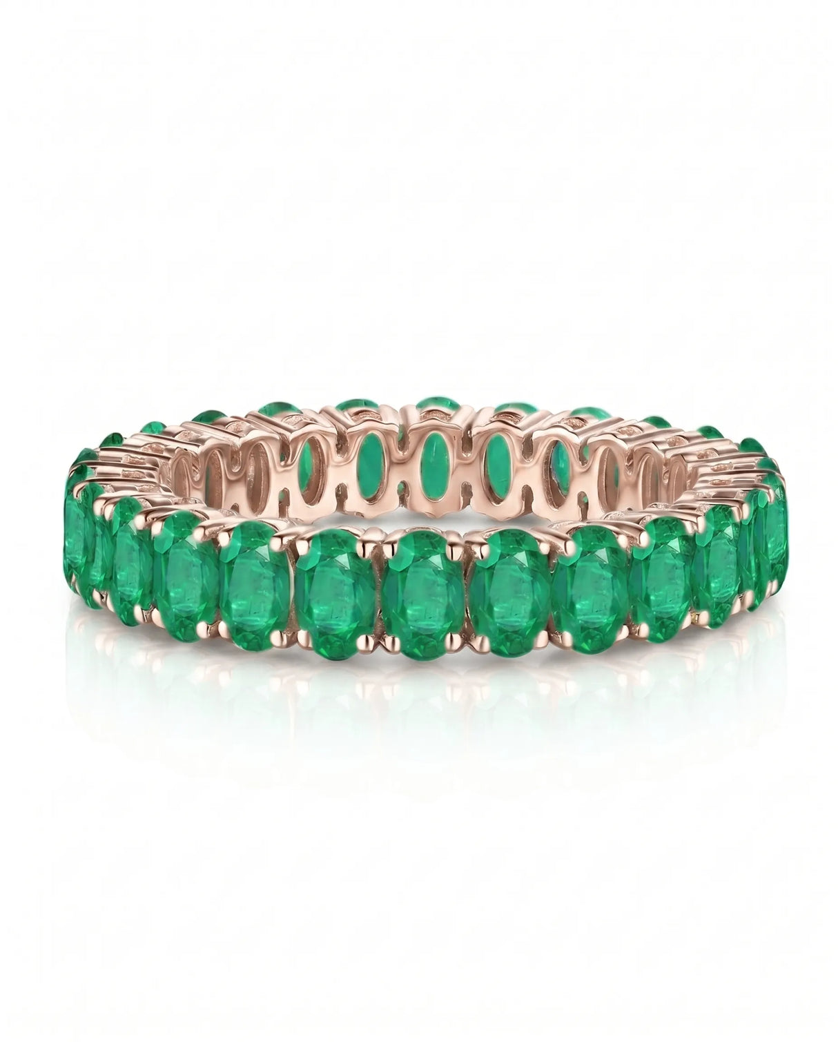 Oval natural emerald infinity band ring in 18K rose gold | SARATTI
