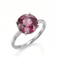Aurora Rosa – Oval Tourmaline Ring