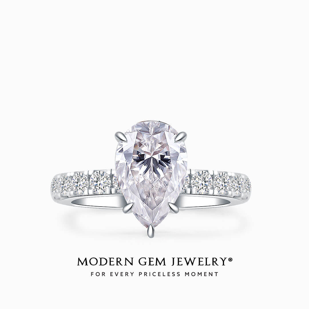 3 Carat Pear Shaped Diamond Ring | Modern Gem Jewelry