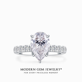 3 Carat Pear Shaped Diamond Ring | Modern Gem Jewelry