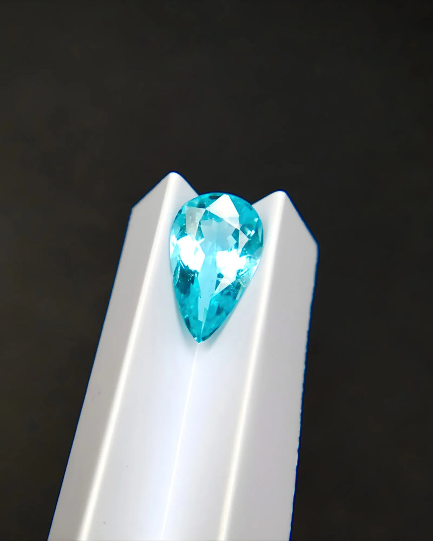 Pear cut natural Paraiba tourmaline loose stone | SARATTI