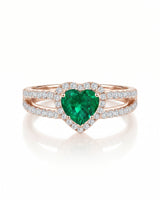 Pear shaped emerald diamond ring in 18K rose gold | SARATTI
