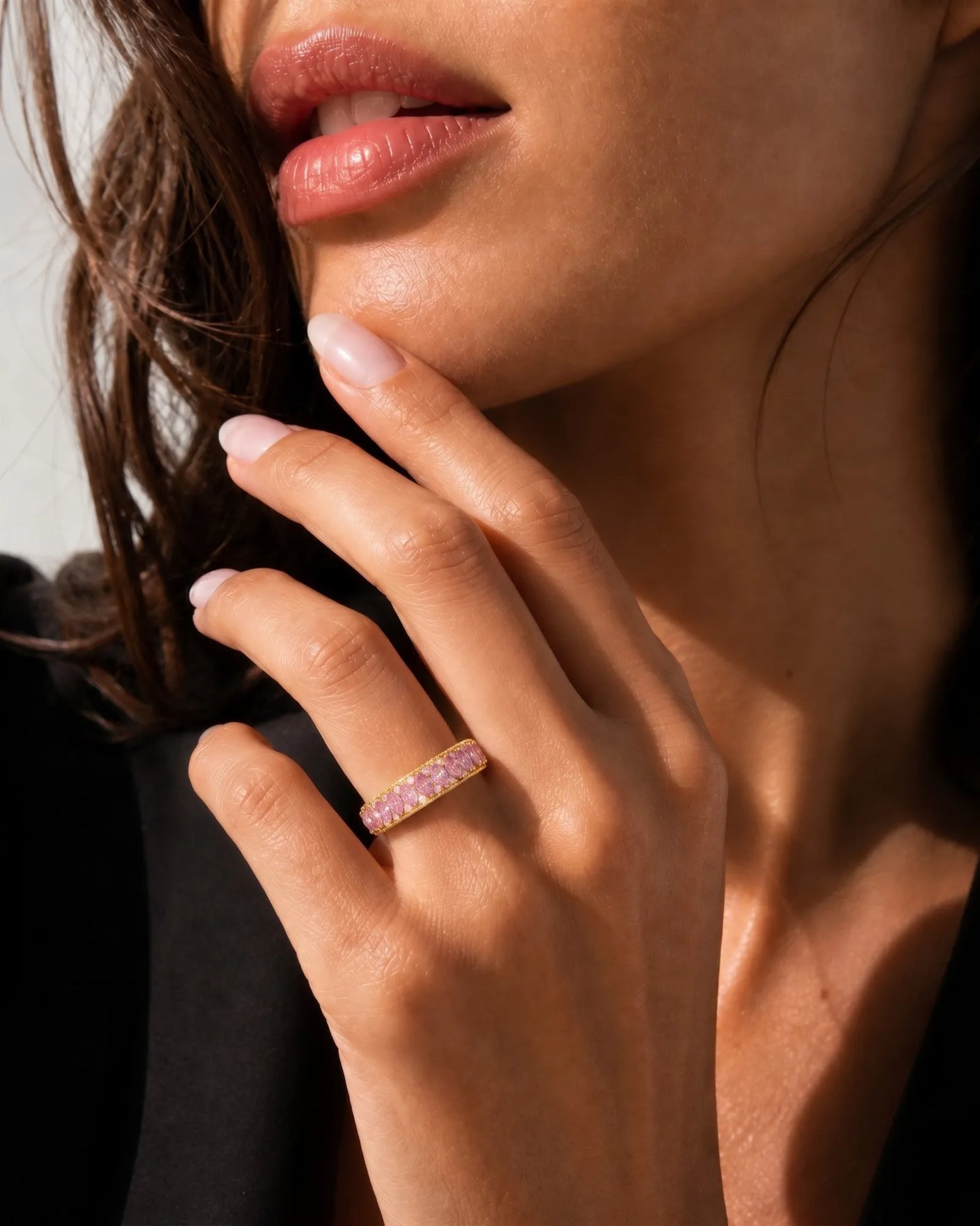 Pink sapphire and diamond anniversary band with romantic vintage detail in 14K yellow gold | SARATTI