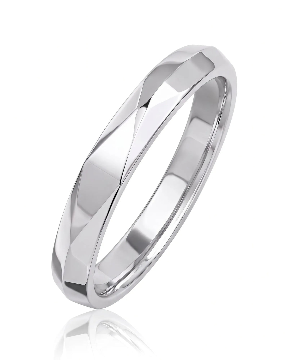 Platinum couple wedding rings featuring refined diamond details and timeless craftsmanship | SARATTI