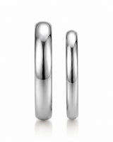 Polished plain wedding ring in Platinum | SARATTI