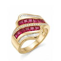 Vintage Natural Ruby Ring in 18K Yellow Gold