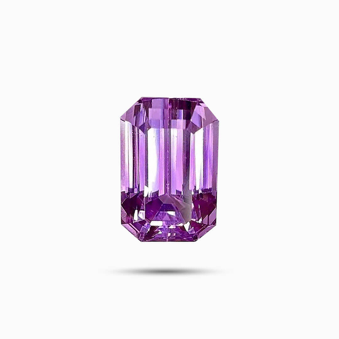 24.73 carats Purple Kunzite Gem
