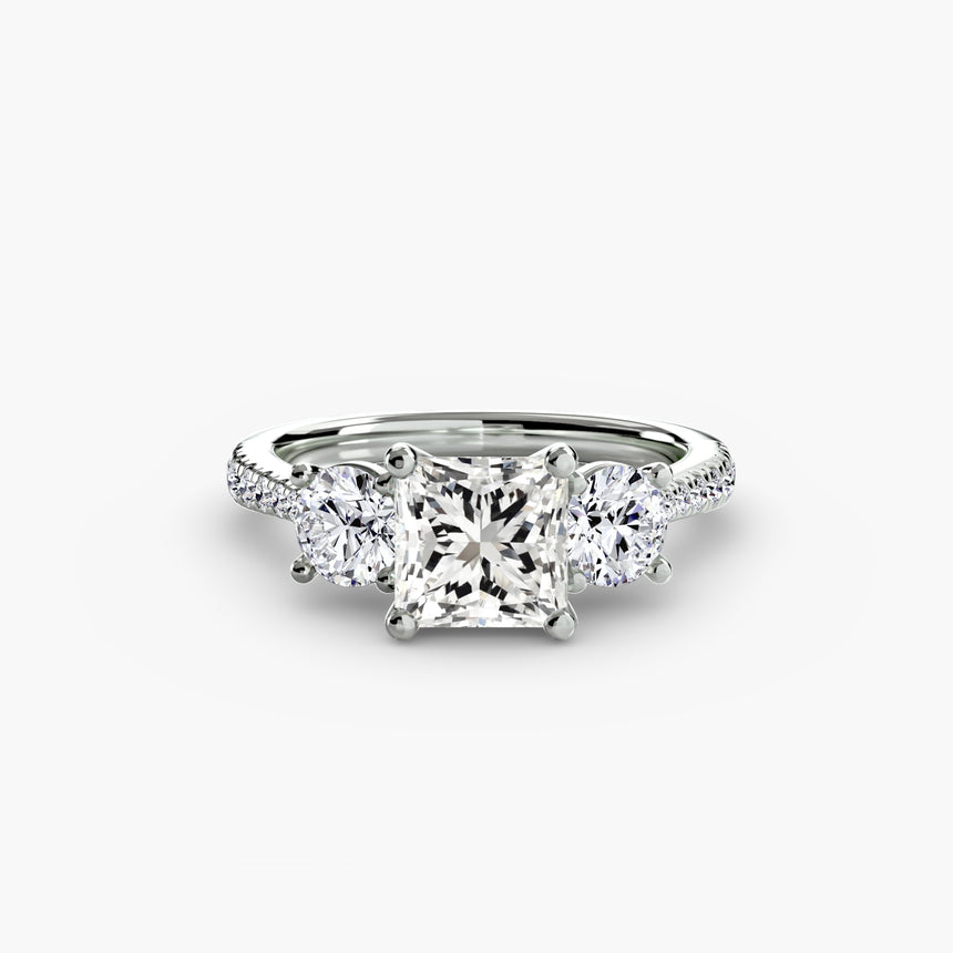 ÉTERNITÉ Three Stone Setting with Pave´ Band