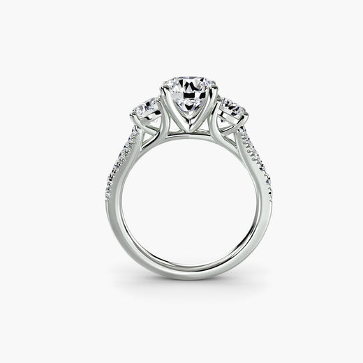 The ÉTERNITÉ II Three Stone Setting