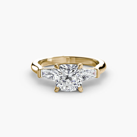 IMPERIAL – Cushion Cut Baguette Three-Stone Ring Setting – Yellow metal view | SARATTI