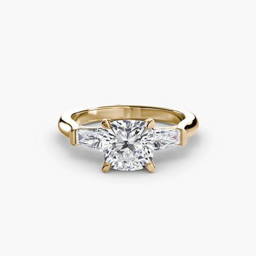 IMPERIAL – Cushion Cut Baguette Three-Stone Ring Setting – Yellow metal view | SARATTI