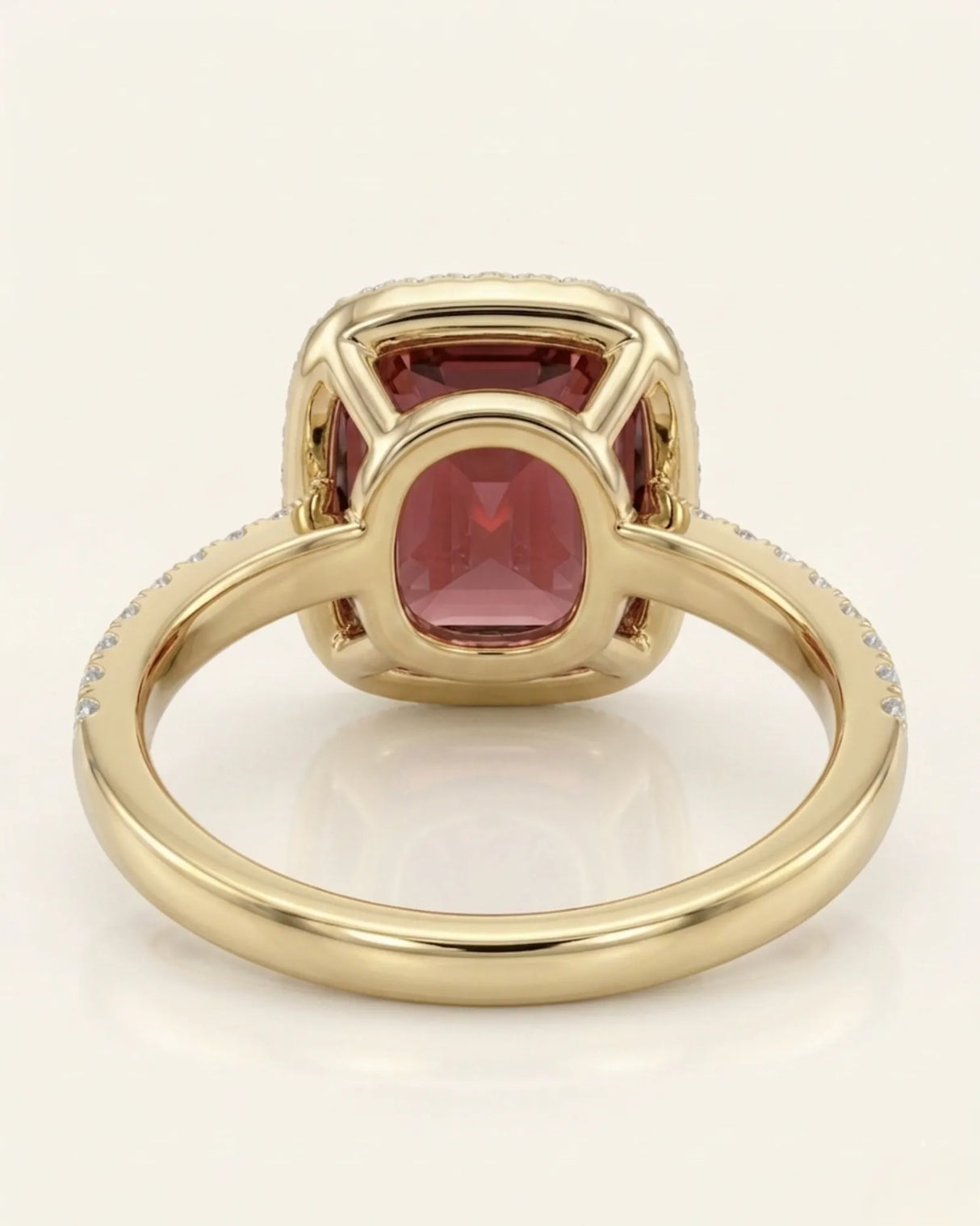 Red tourmaline ring with diamond halo and pavé band in 18K yellow gold | SARATTI