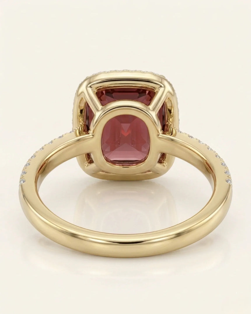 Red tourmaline ring with diamond halo and pavé band in 18K yellow gold | SARATTI