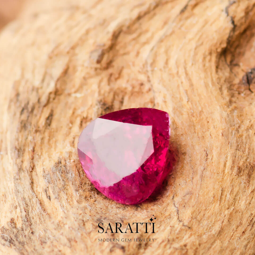 Romantic 0.5ct Rose Red Pear | Saratti