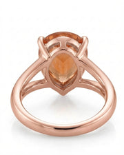 Refined pear gemstone setting with an airy 18K rose gold profile | SARATTI