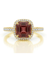 Regina Rouge red tourmaline and diamond ring in 18K yellow gold | SARATTI